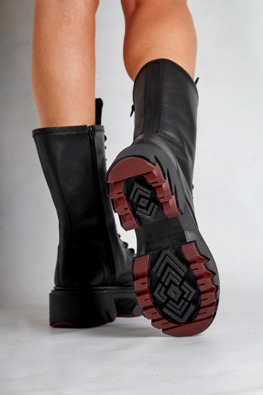 Borcegos Ibarra Cuero (2x1)