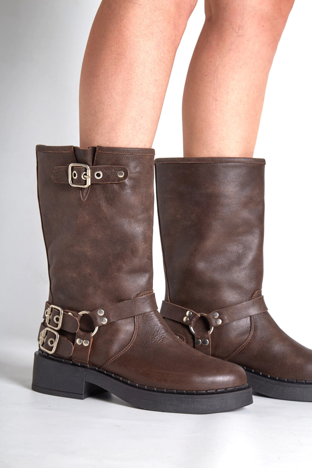 Borcego Artigas Marron Cuero