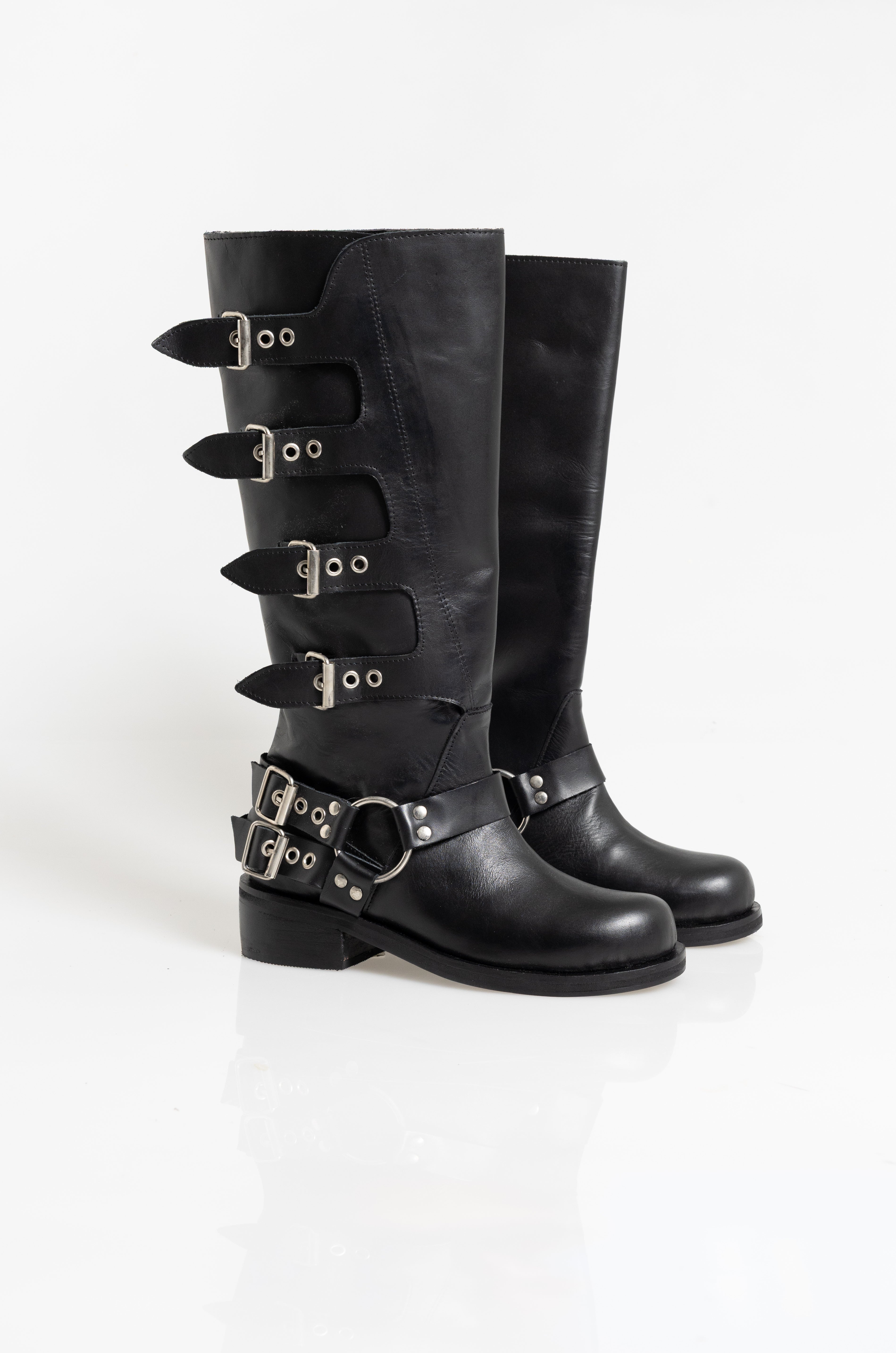 Botas Tati Full Negras Cuero