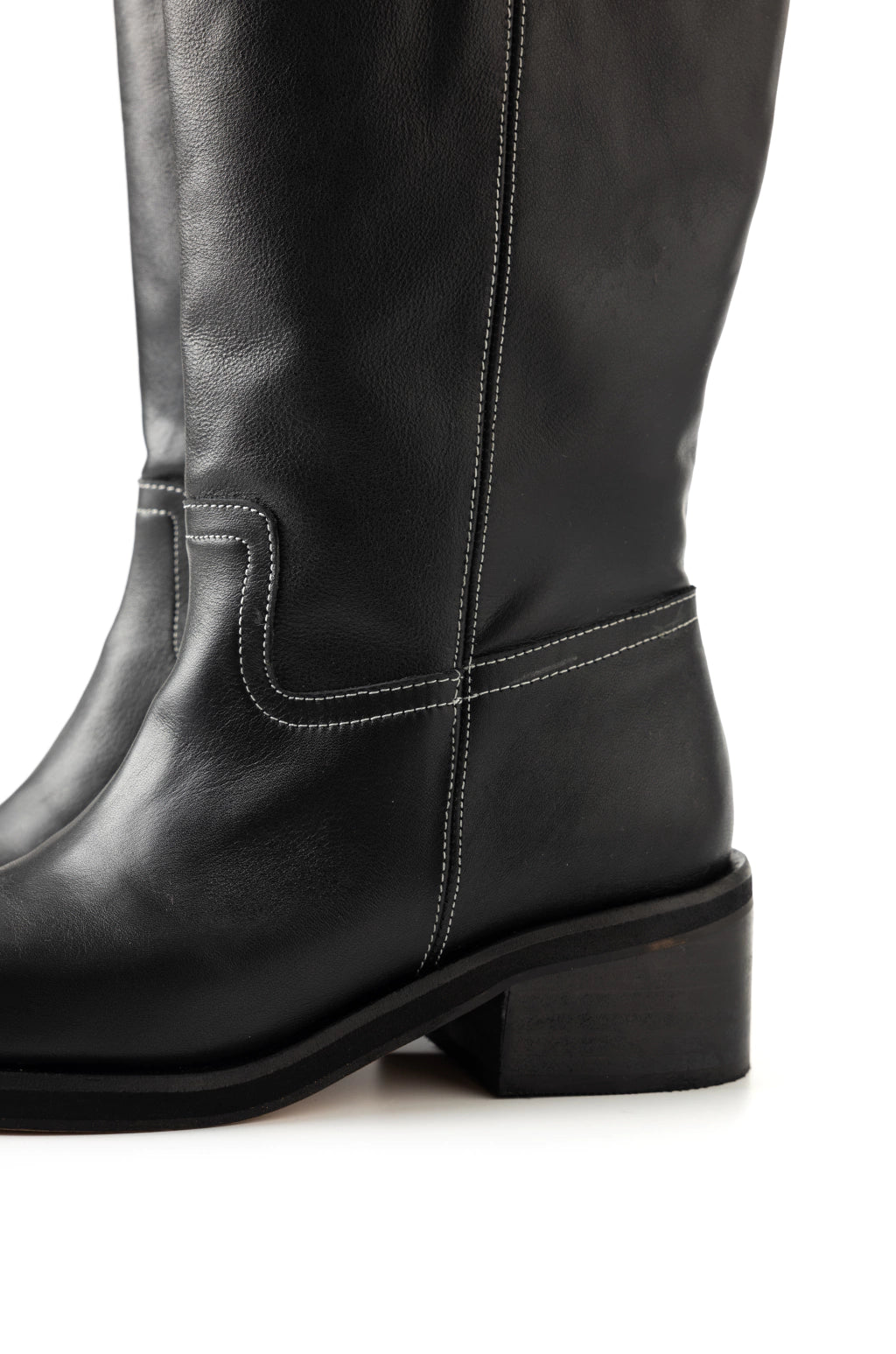 Borcegos Cuero West Negras