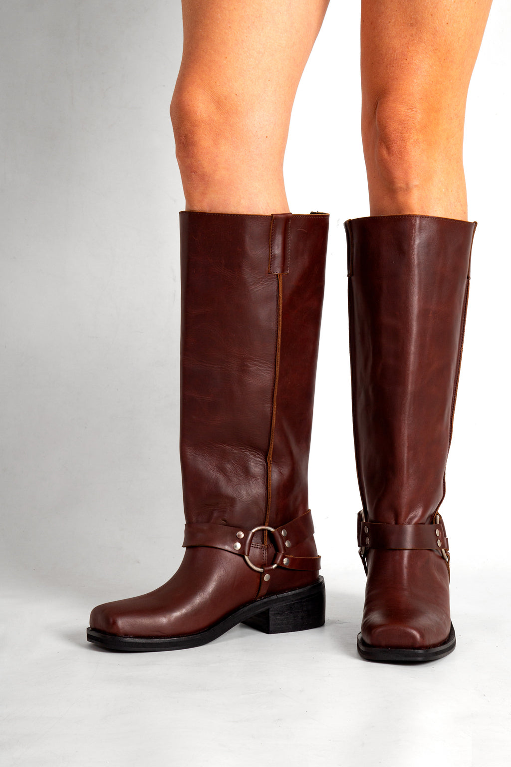 Botas Agoura Marron Cuero